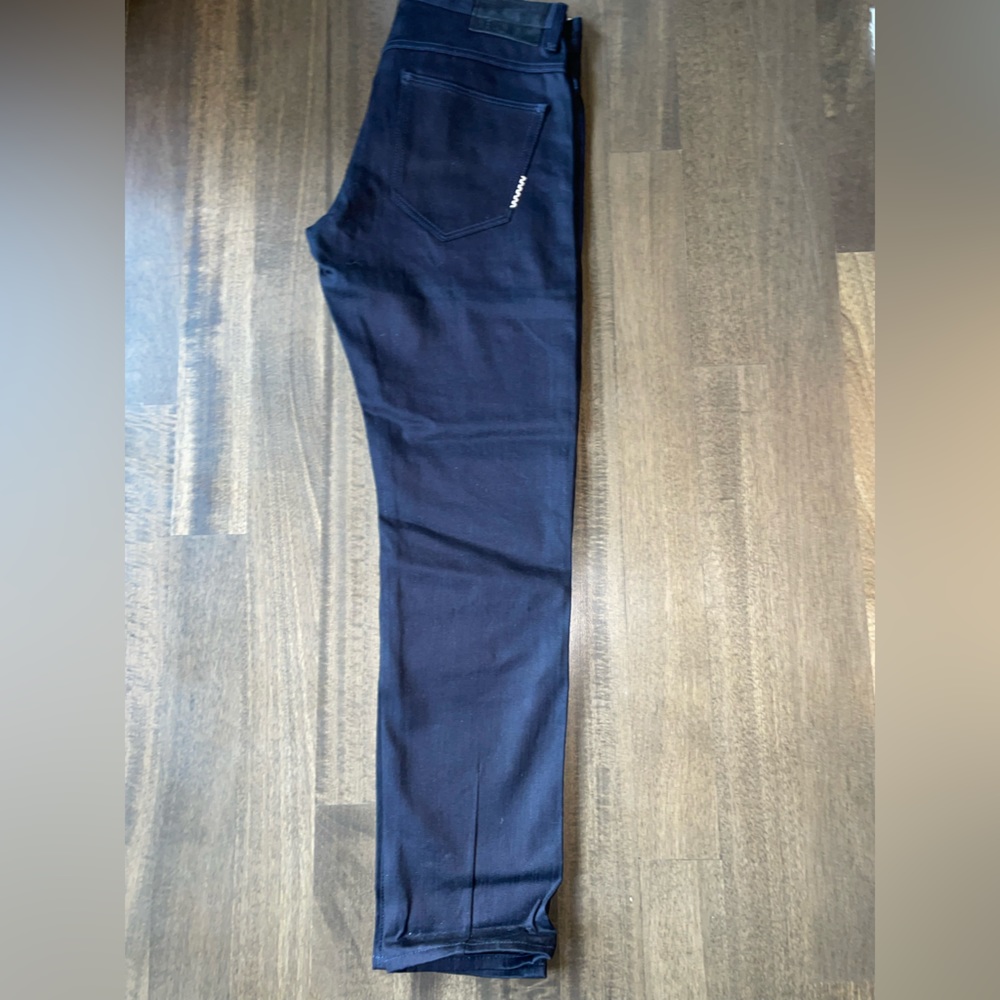 NEUW “Lou Slim” Fit